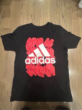 Adidas Boys Black & Red T-Shirt Size M Casual Sports Tee Size M 10/12